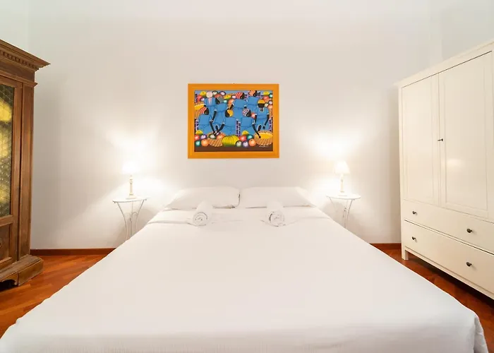 Zamboni Apartamento Bolonia