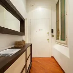 Zamboni Apartment *